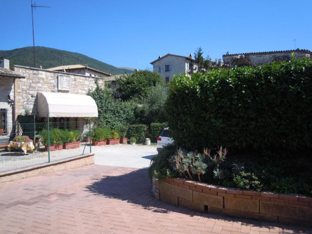 Il Turrione Apartment Асизи Екстериор снимка